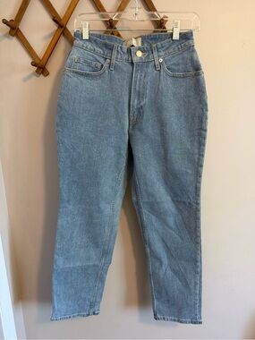 Everlane The Curvy Cheeky Jean Crop Light Wash Blue Size 27